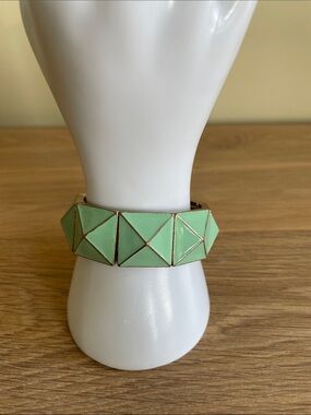 VINTAGE AQUA GREEN GEOMETRIC STRETCH BRACELET Mint Teal Statement Cuff